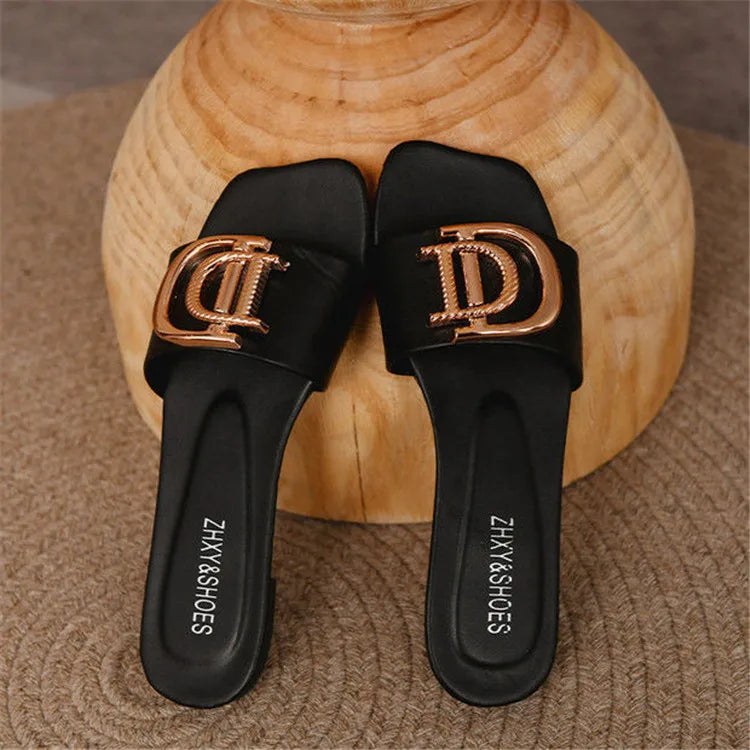 Luxury Women Slippers Buckle Design Small Incense Style Casual Women Flat Sandals External Wear Summer Sandy Beach Women Slides