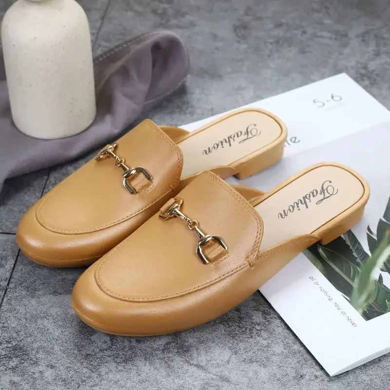 New Women Mules Shoes Outdoor Modern Slippers Soft PVC Flats Slippers Fashion Buckle Slides Shoes Casual Slingback Loafers 2024