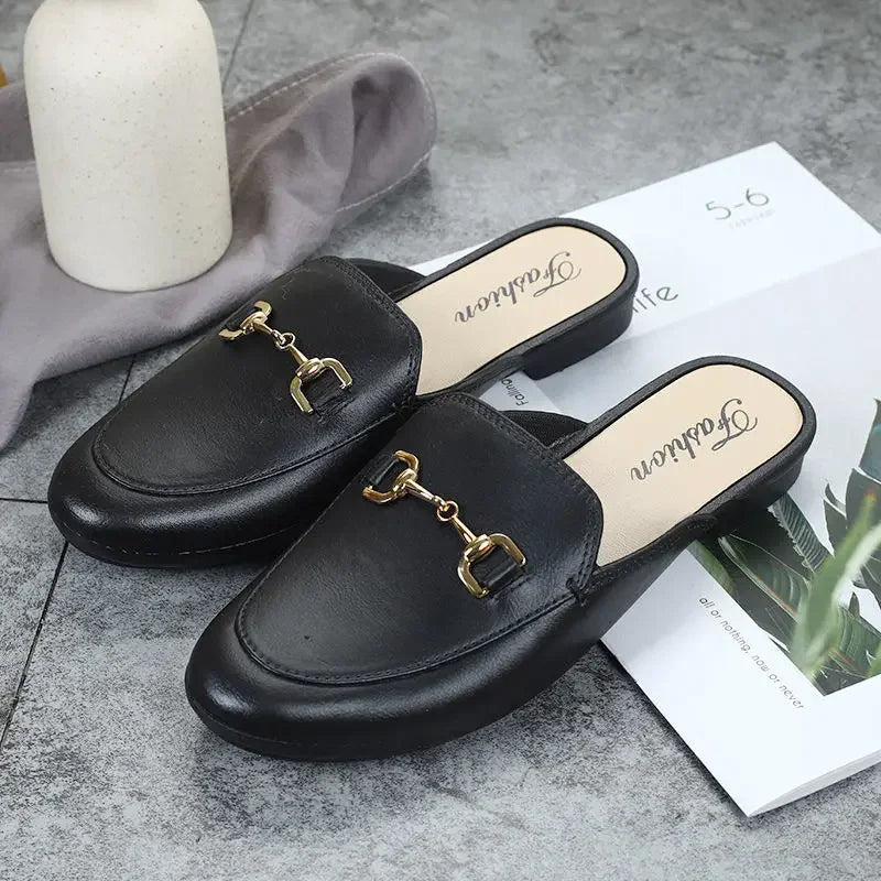 New Women Mules Shoes Outdoor Modern Slippers Soft PVC Flats Slippers Fashion Buckle Slides Shoes Casual Slingback Loafers 2024