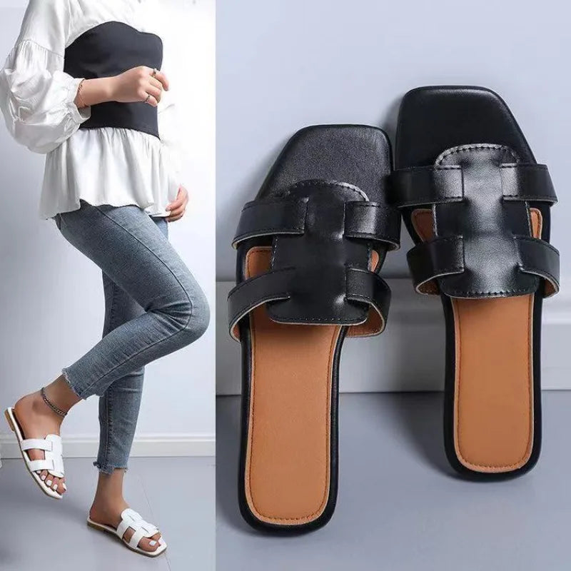 New 2024 Summer Women's Slippers Roman Fashion Designer Flat Sandals Latex Soft Sole Shoes Female Breathable Beach Flip-flops