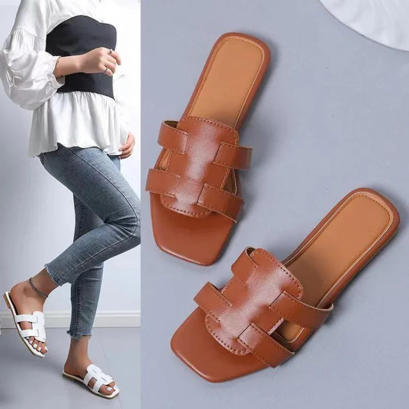 New 2024 Summer Women's Slippers Roman Fashion Designer Flat Sandals Latex Soft Sole Shoes Female Breathable Beach Flip-flops