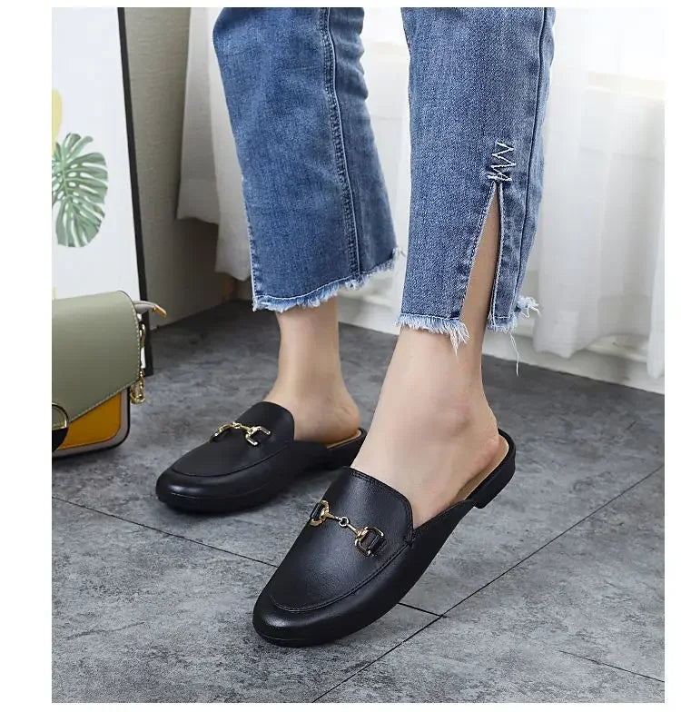 New Women Mules Shoes Outdoor Modern Slippers Soft PVC Flats Slippers Fashion Buckle Slides Shoes Casual Slingback Loafers 2024